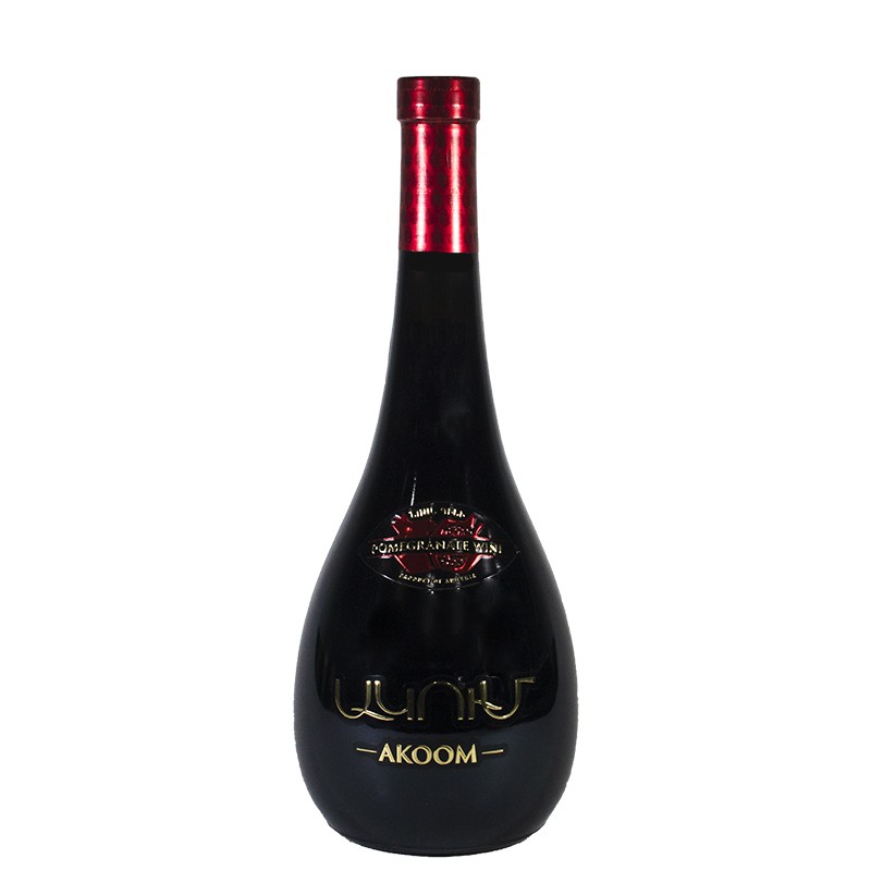 Вино красное полусладкое, гранатовое Акум 0.75л