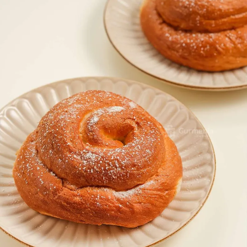 Vanilla Bun 1 pc