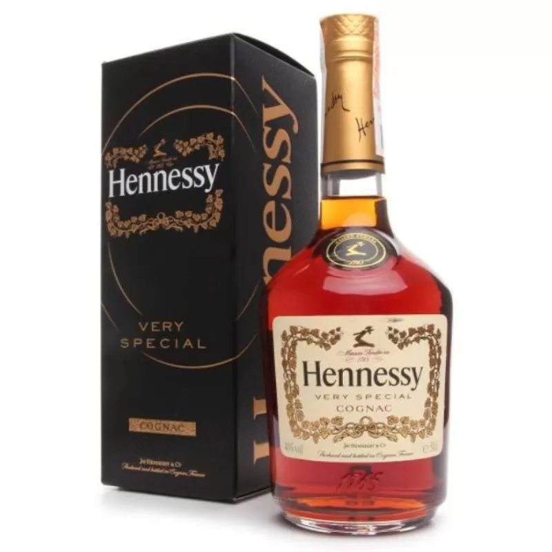 Коньяк Hennessy V.S 0.5л